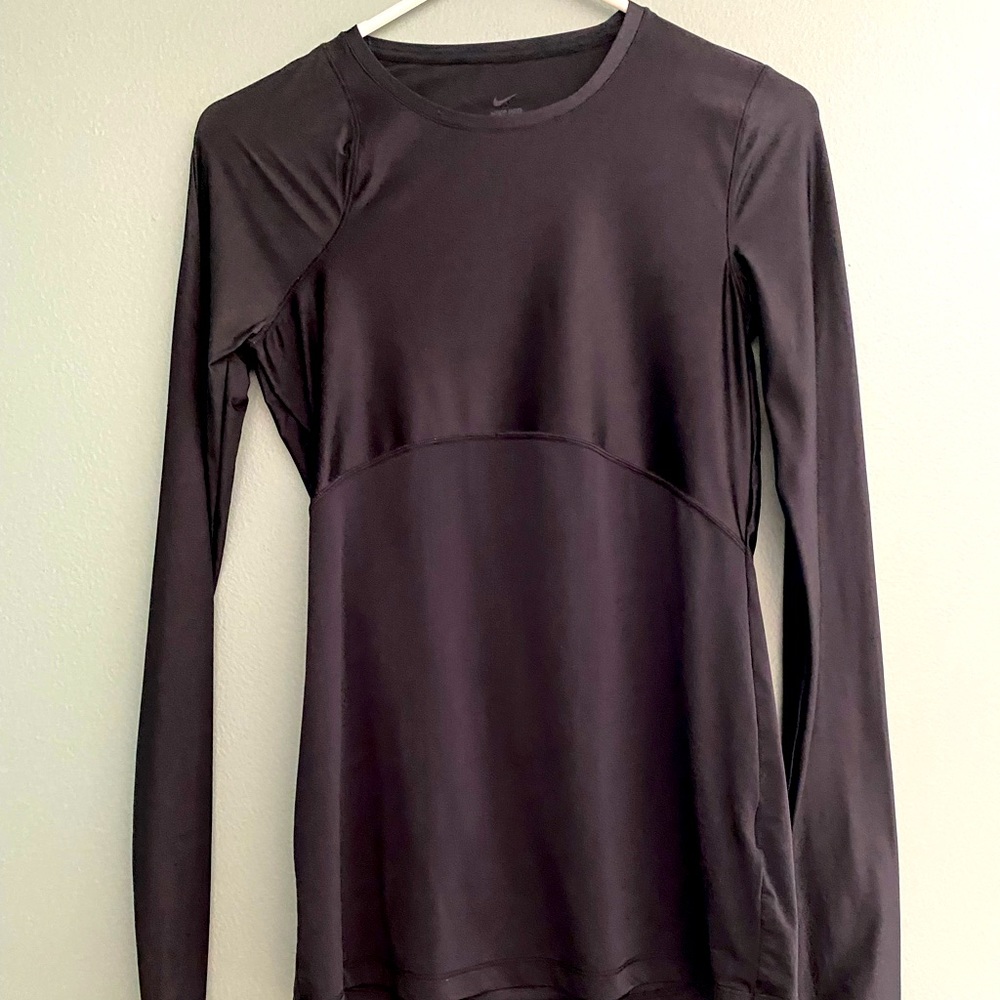 Womens Nike Pro Hypercool top